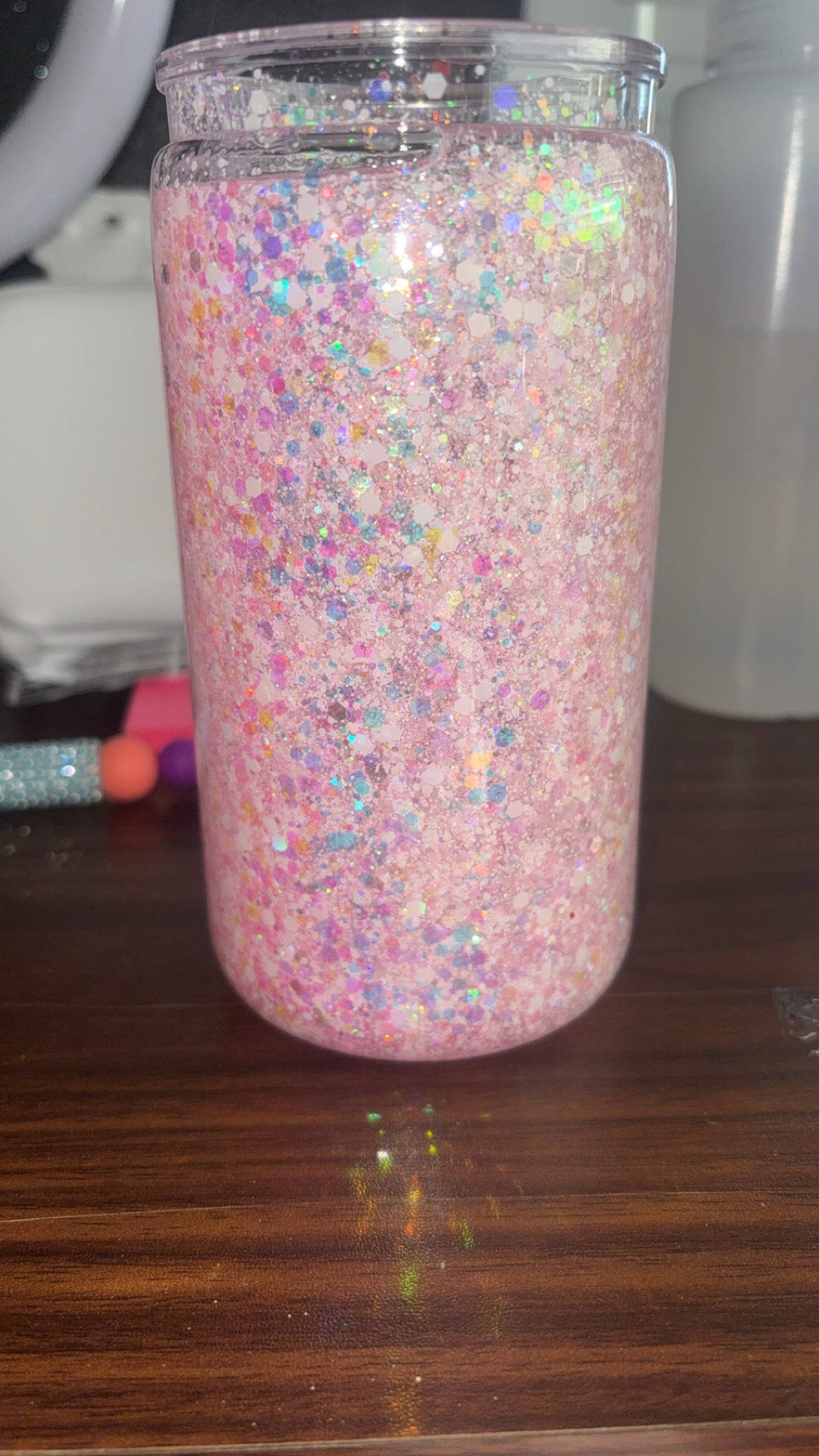 Suspended snow globe cup